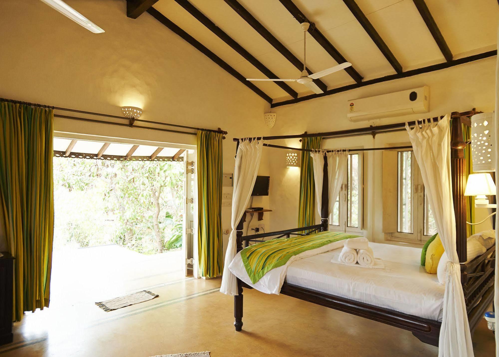 Wildflower Villas - All Villa Hotel, Family Run Candolim Exterior foto